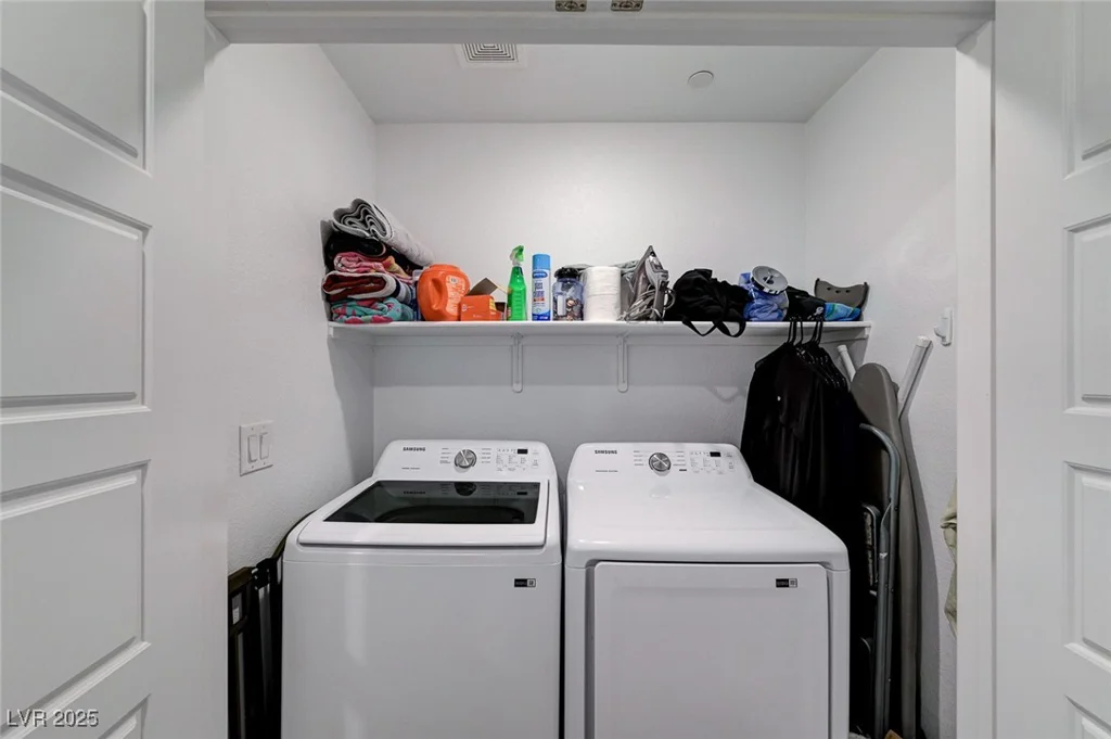 321 Bay Village, Henderson, NV 89011