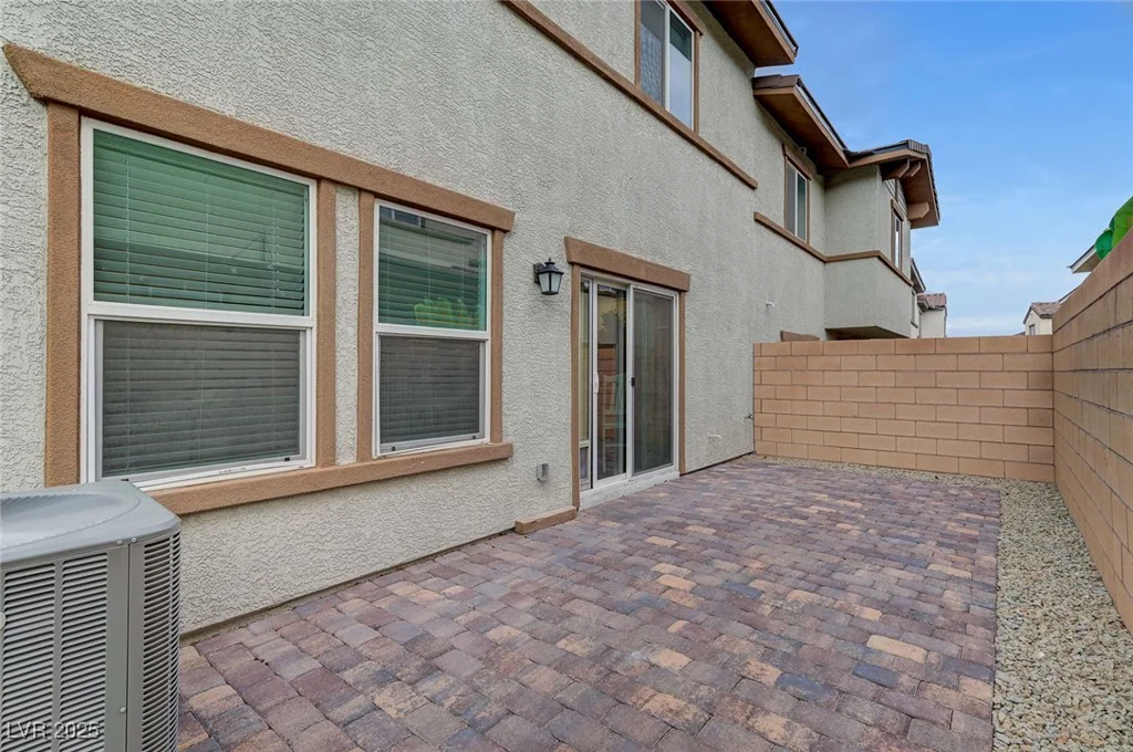 321 Bay Village, Henderson, NV 89011