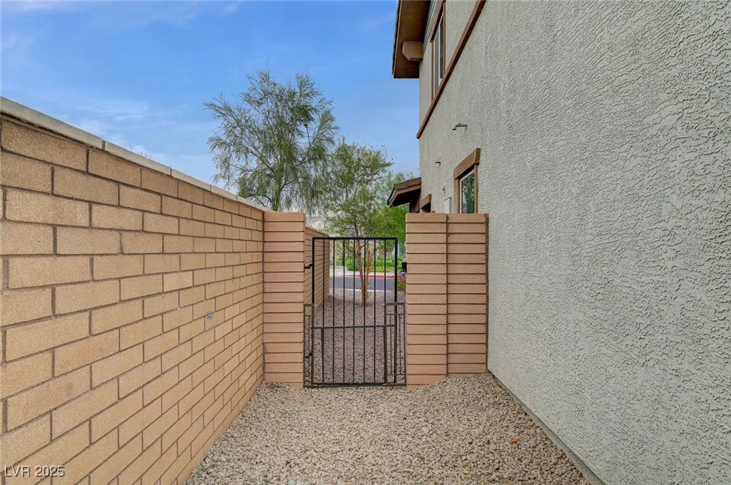 321 Bay Village, Henderson, NV 89011