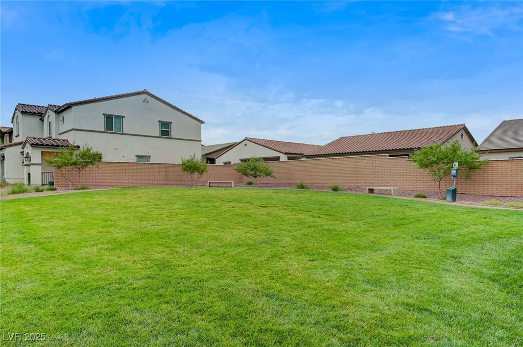 321 Bay Village, Henderson, NV 89011