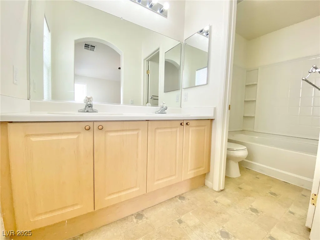 8748 Tomnitz, Las Vegas, NV 89178