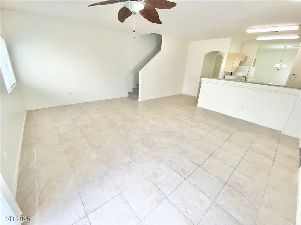 8748 Tomnitz, Las Vegas, NV 89178