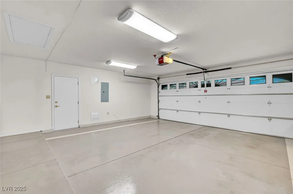 2808 Golfside, Las Vegas, NV 89134