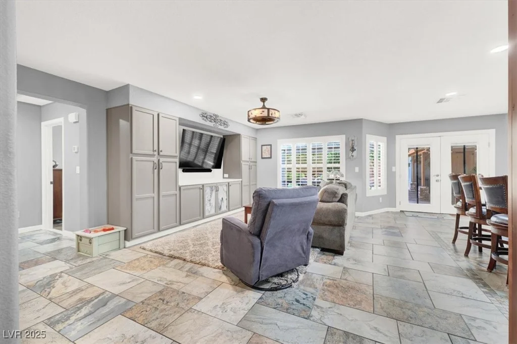 780 Beach Park, Henderson, NV 89015