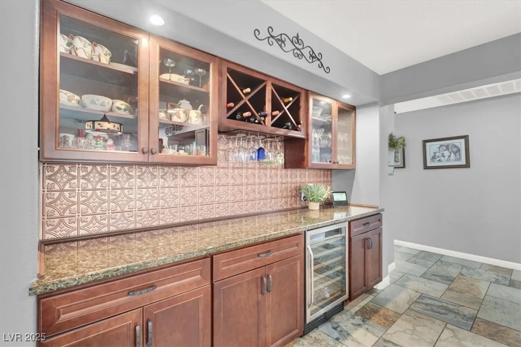 780 Beach Park, Henderson, NV 89015