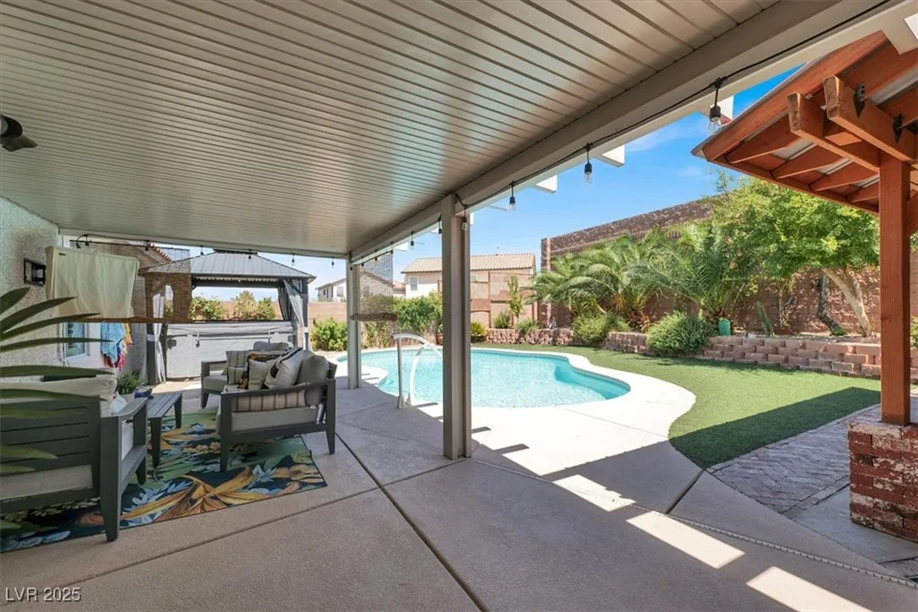 780 Beach Park, Henderson, NV 89015