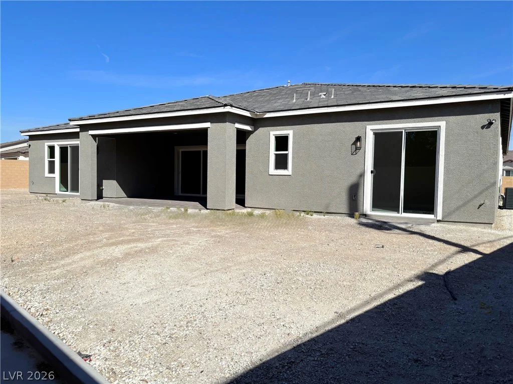 7235 Golden Rock, Las Vegas, NV 89131