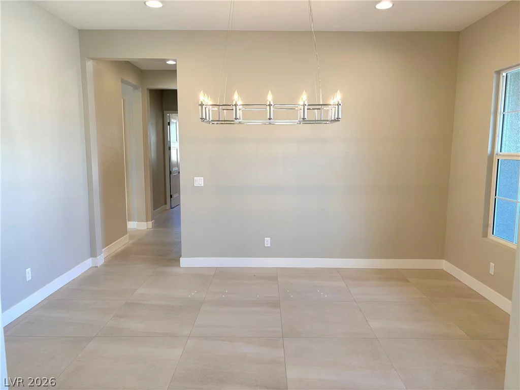 7255 Golden Rock, Las Vegas, NV 89131