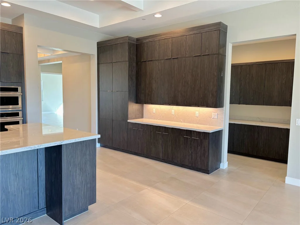7255 Golden Rock, Las Vegas, NV 89131