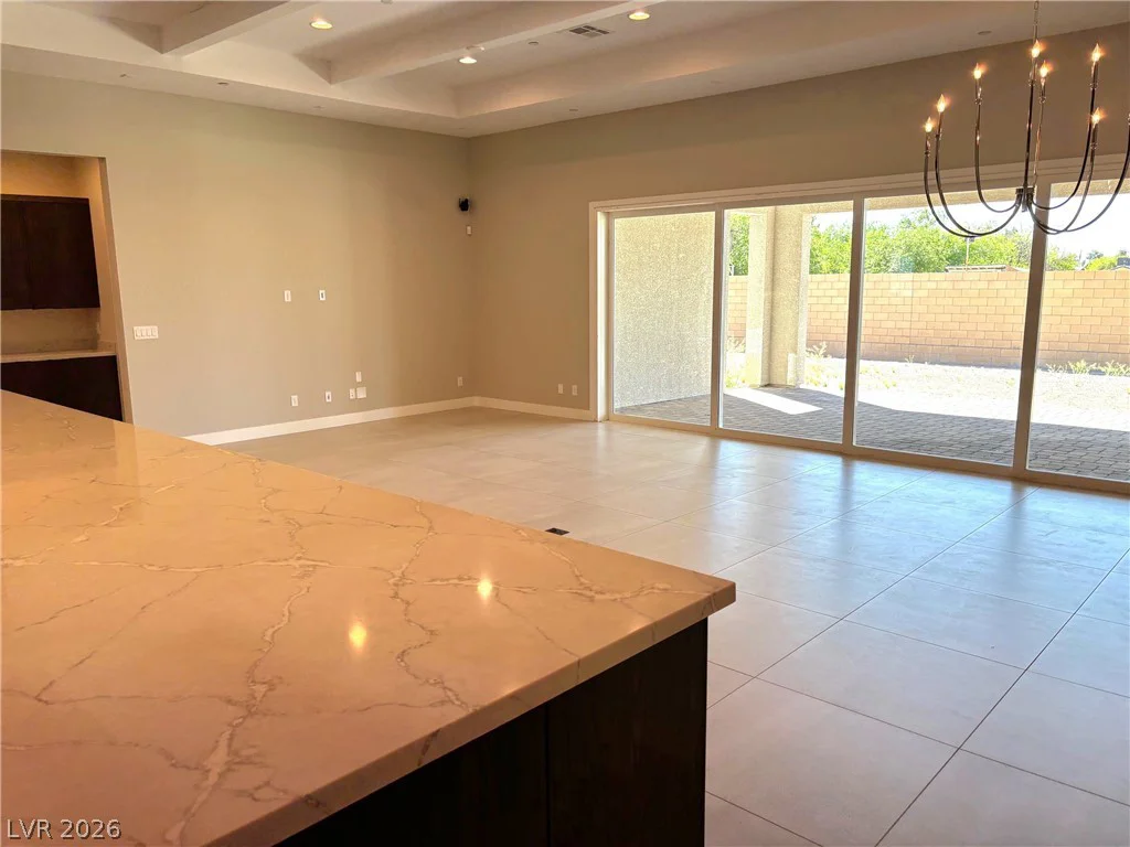 7255 Golden Rock, Las Vegas, NV 89131