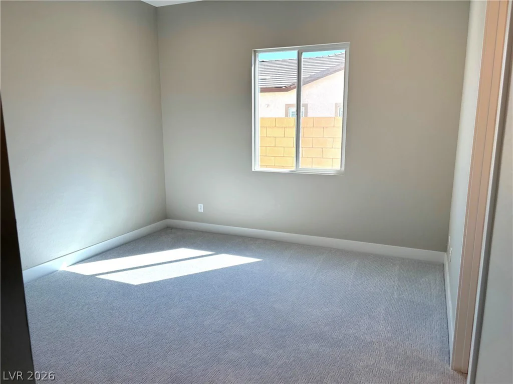 7255 Golden Rock, Las Vegas, NV 89131