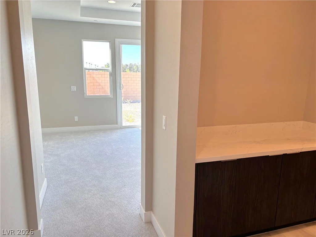 7255 Golden Rock, Las Vegas, NV 89131