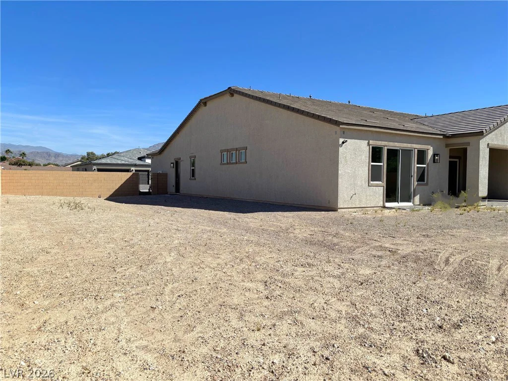 7255 Golden Rock, Las Vegas, NV 89131