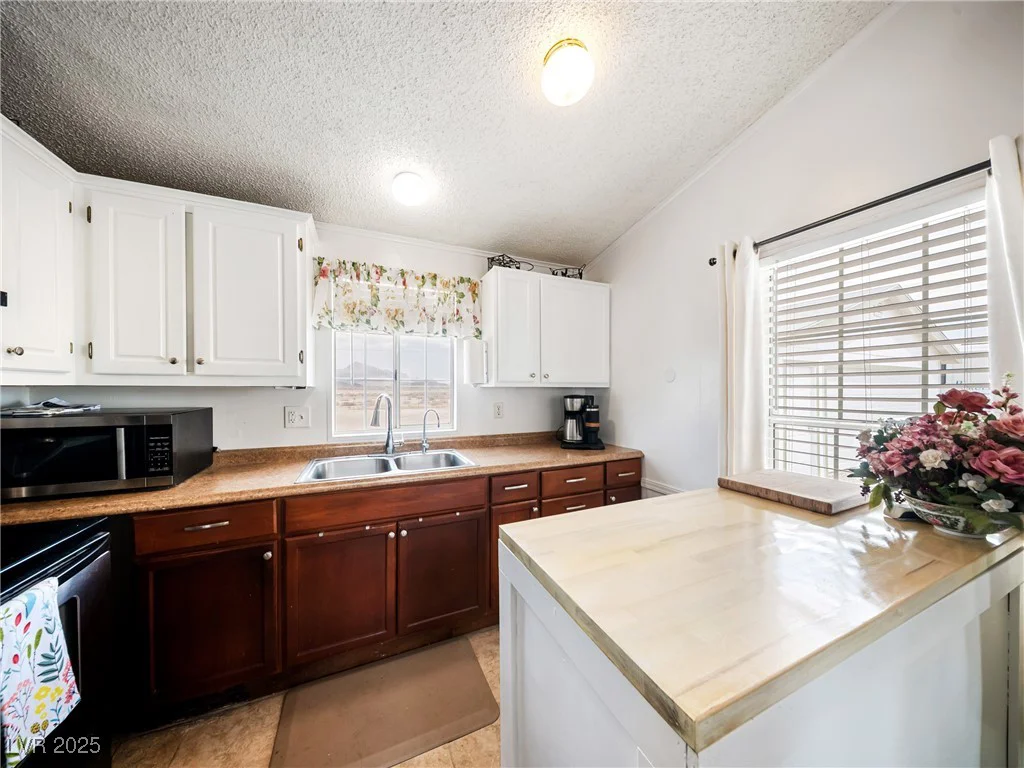 4400 Grubstake, Pahrump, NV 89060