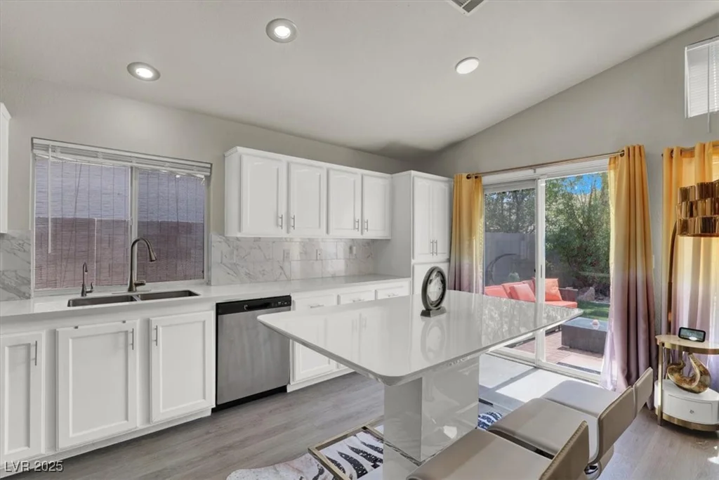 1512 Iron Springs, Las Vegas, NV 89144