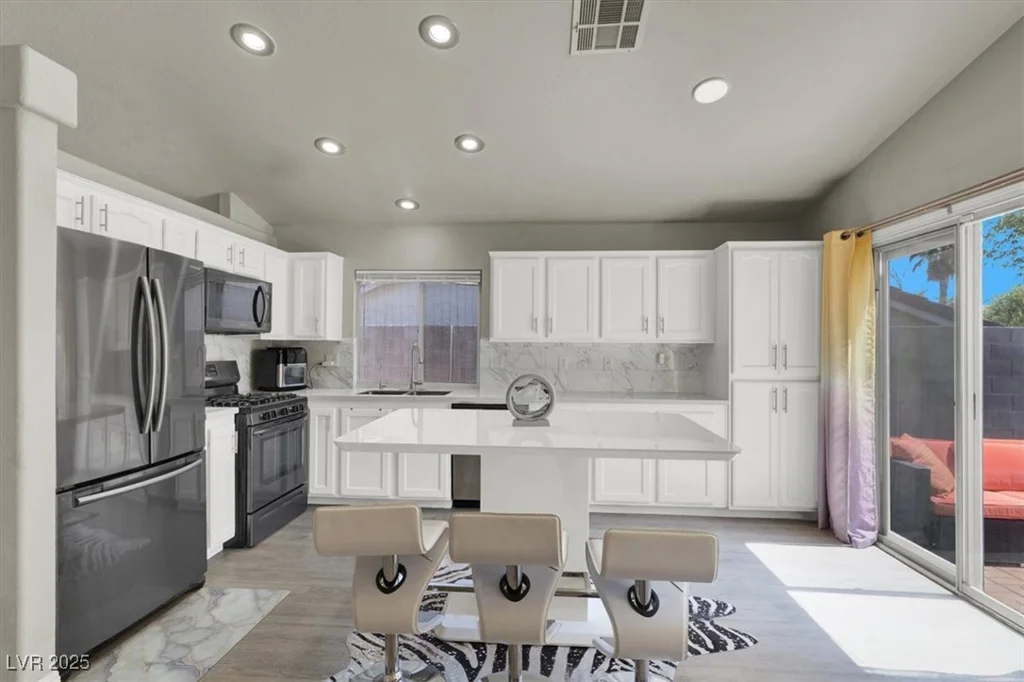 1512 Iron Springs, Las Vegas, NV 89144