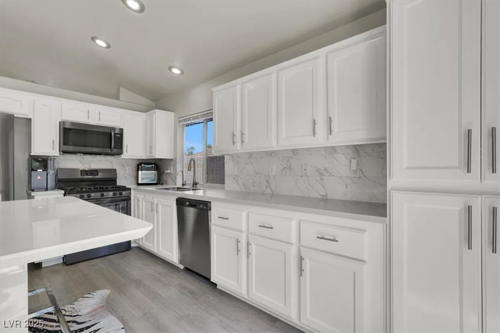 1512 Iron Springs, Las Vegas, NV 89144
