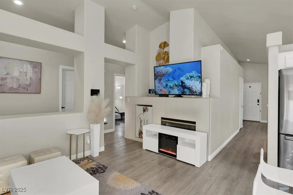 1512 Iron Springs, Las Vegas, NV 89144