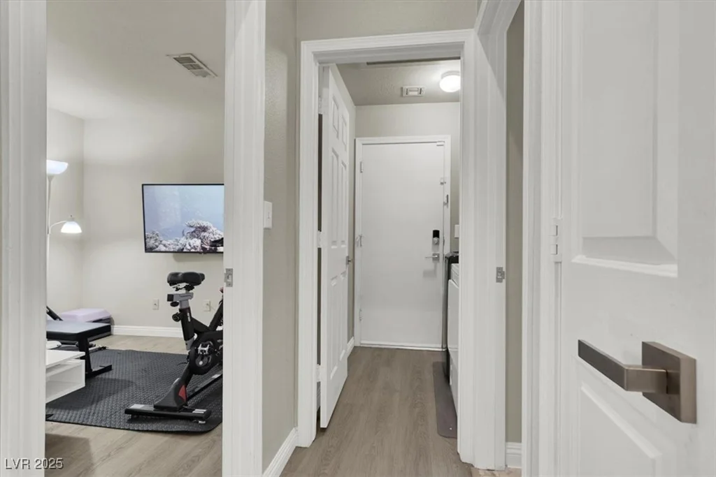 1512 Iron Springs, Las Vegas, NV 89144