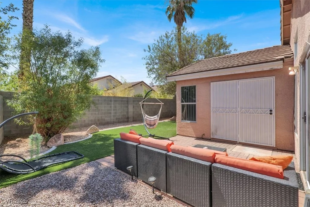 1512 Iron Springs, Las Vegas, NV 89144