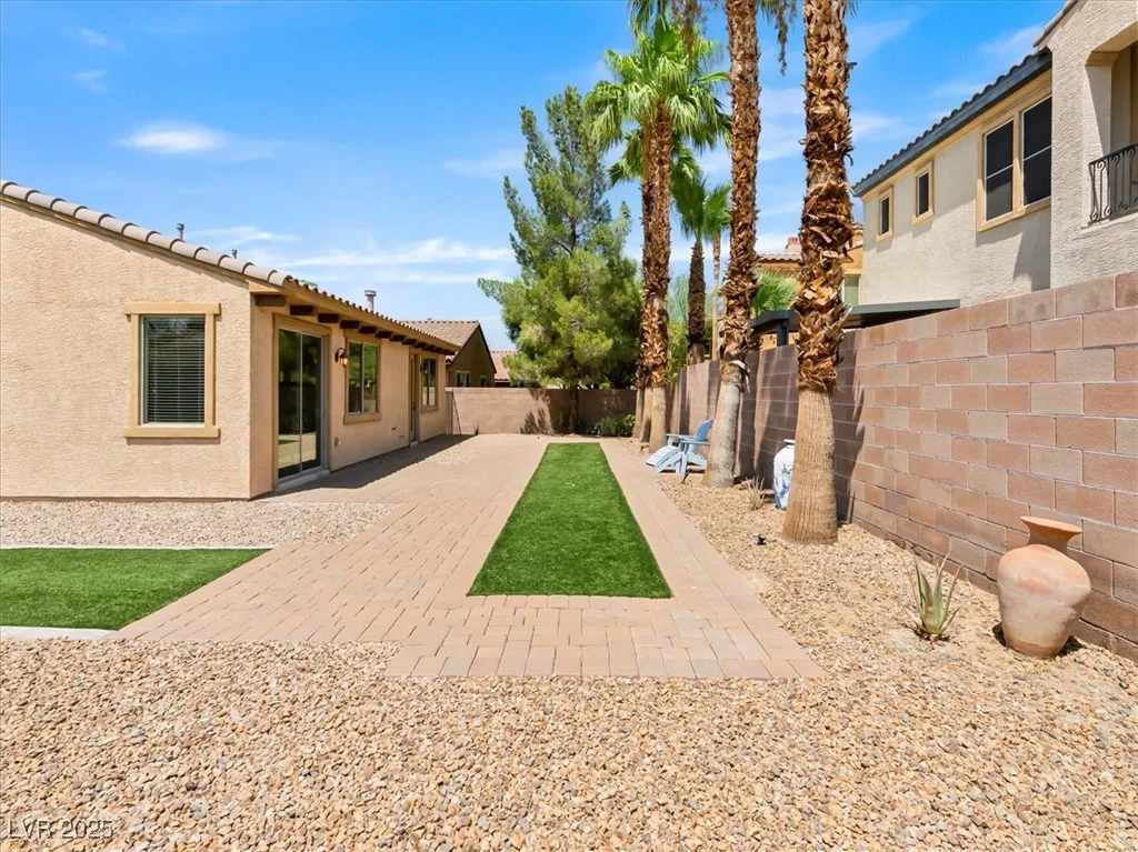 1036 Via Camelia, Henderson, NV 89011