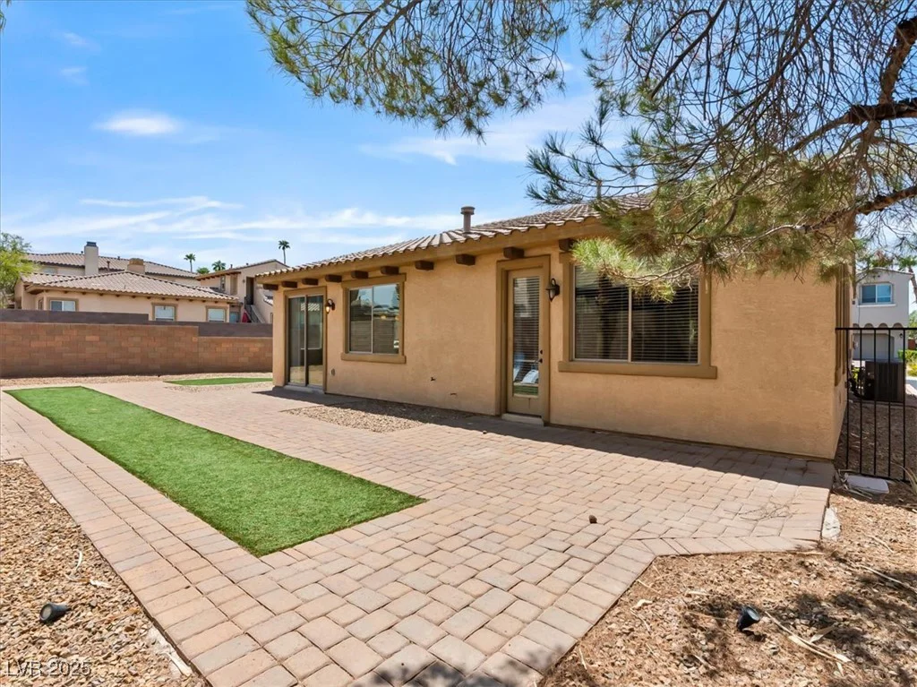 1036 Via Camelia, Henderson, NV 89011