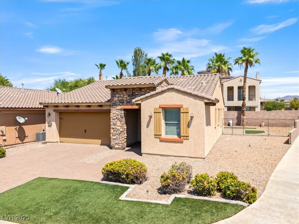 1036 Via Camelia, Henderson, NV 89011