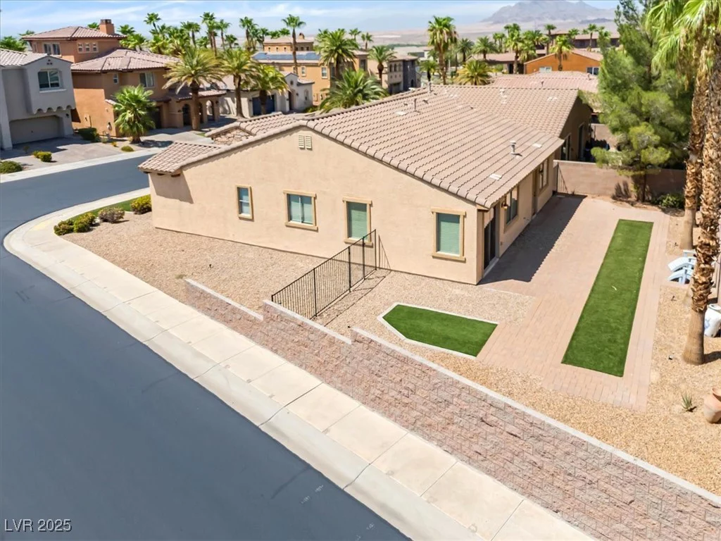 1036 Via Camelia, Henderson, NV 89011