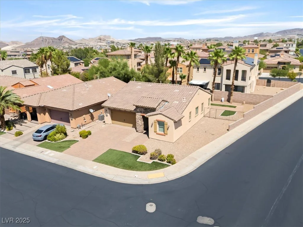 1036 Via Camelia, Henderson, NV 89011