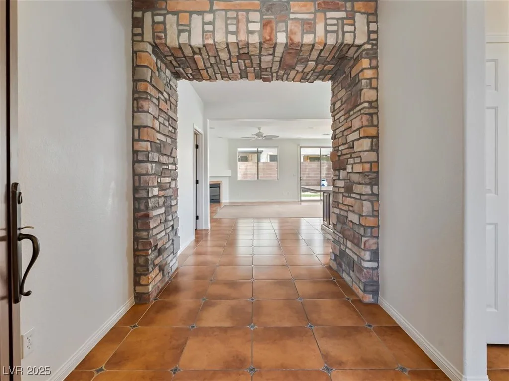 1036 Via Camelia, Henderson, NV 89011