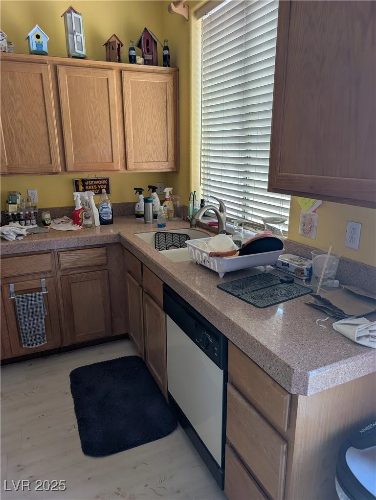 6805 Silver Chisel, Las Vegas, NV 89130