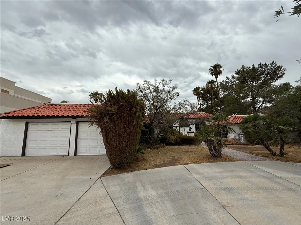 312 Lacy, Las Vegas, NV 89107