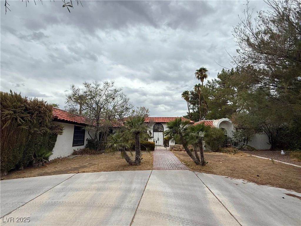 312 Lacy, Las Vegas, NV 89107