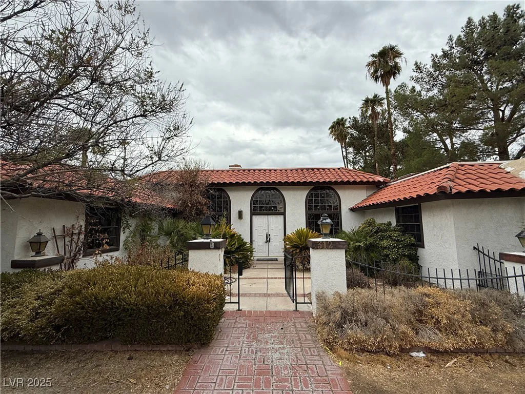 312 Lacy, Las Vegas, NV 89107