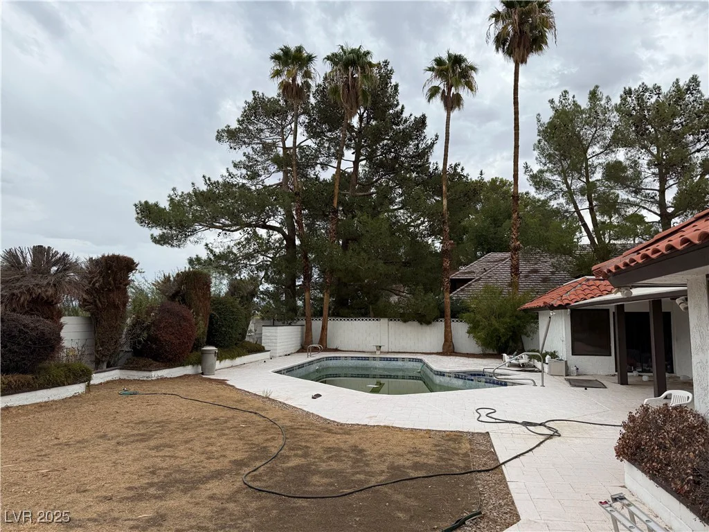 312 Lacy, Las Vegas, NV 89107
