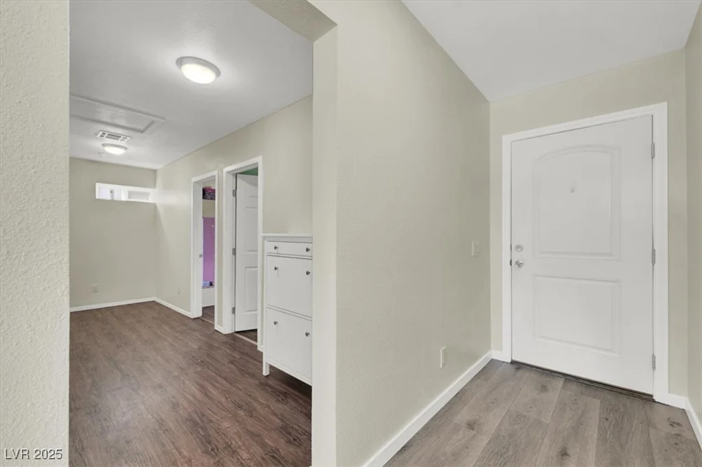 624 Hidden Valley, Henderson, NV 89002