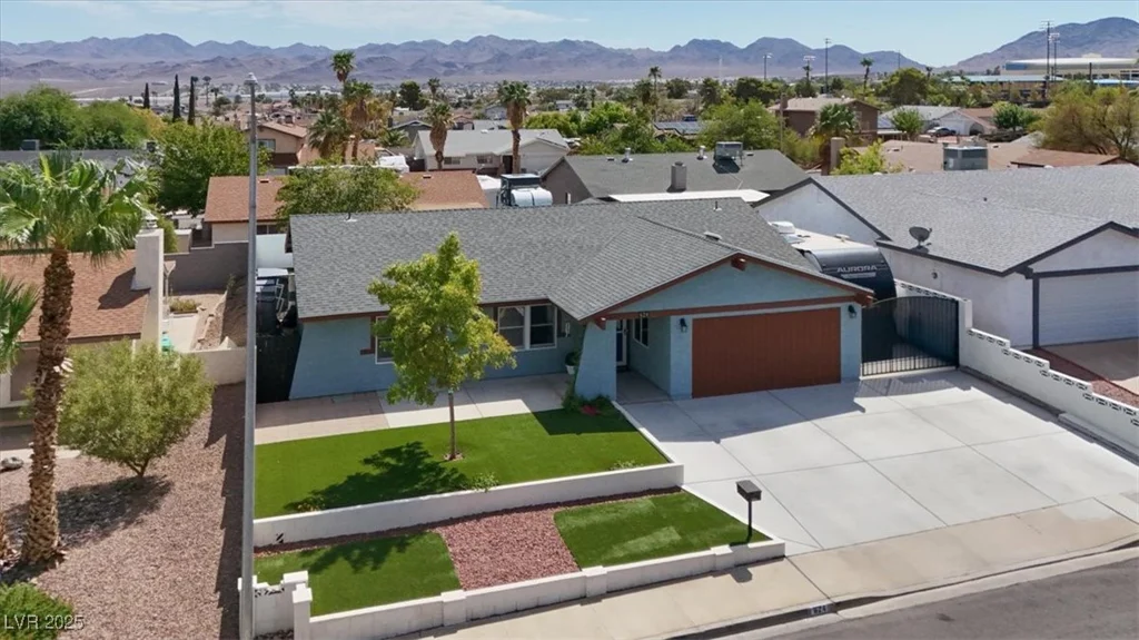 624 Hidden Valley, Henderson, NV 89002