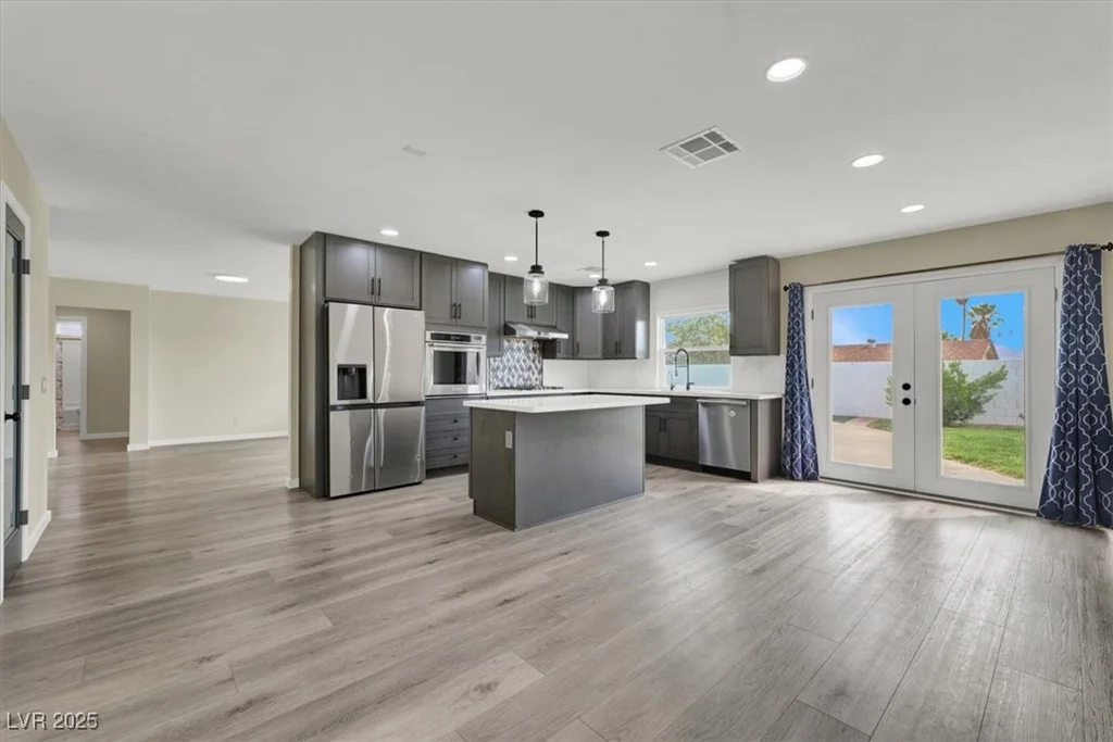 624 Hidden Valley, Henderson, NV 89002