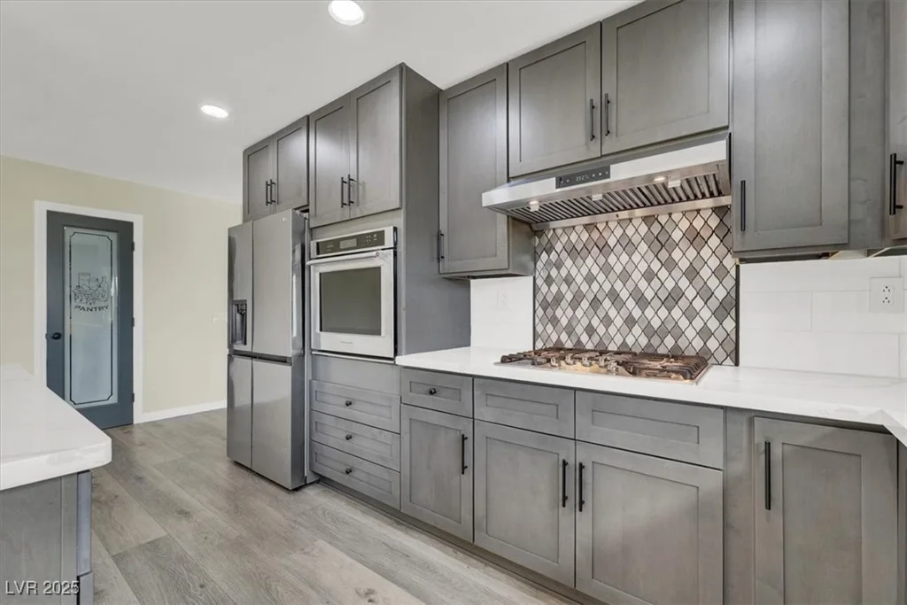 624 Hidden Valley, Henderson, NV 89002