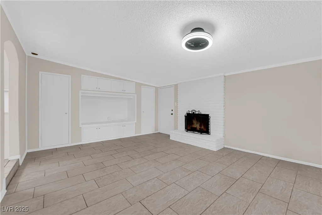 837 Salem, Las Vegas, NV 89107
