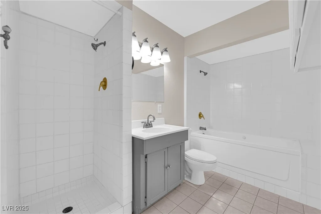 837 Salem, Las Vegas, NV 89107