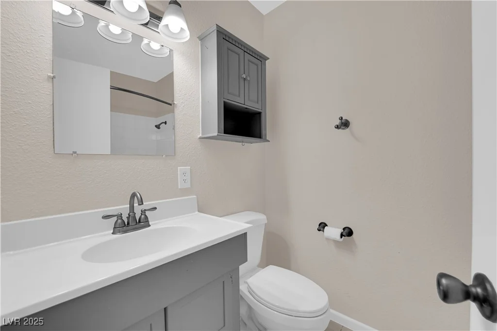 837 Salem, Las Vegas, NV 89107