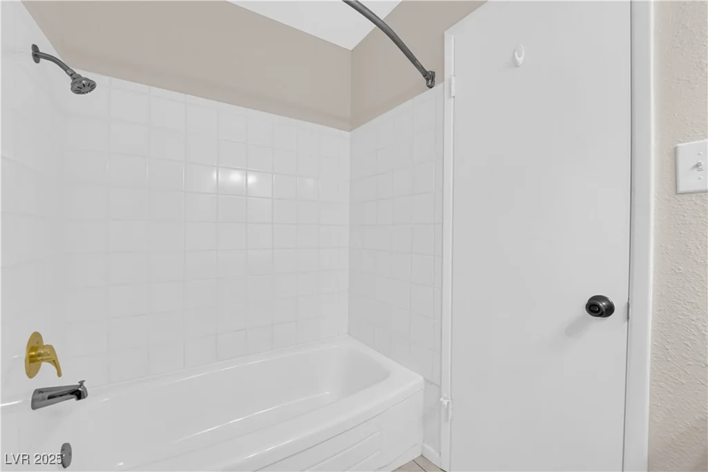 837 Salem, Las Vegas, NV 89107