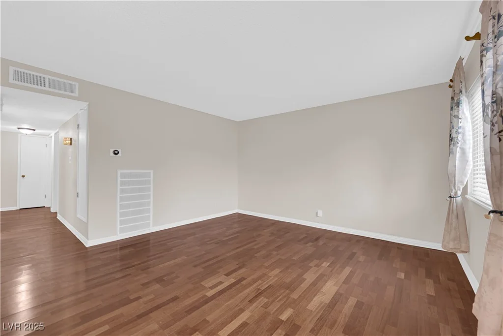 837 Salem, Las Vegas, NV 89107