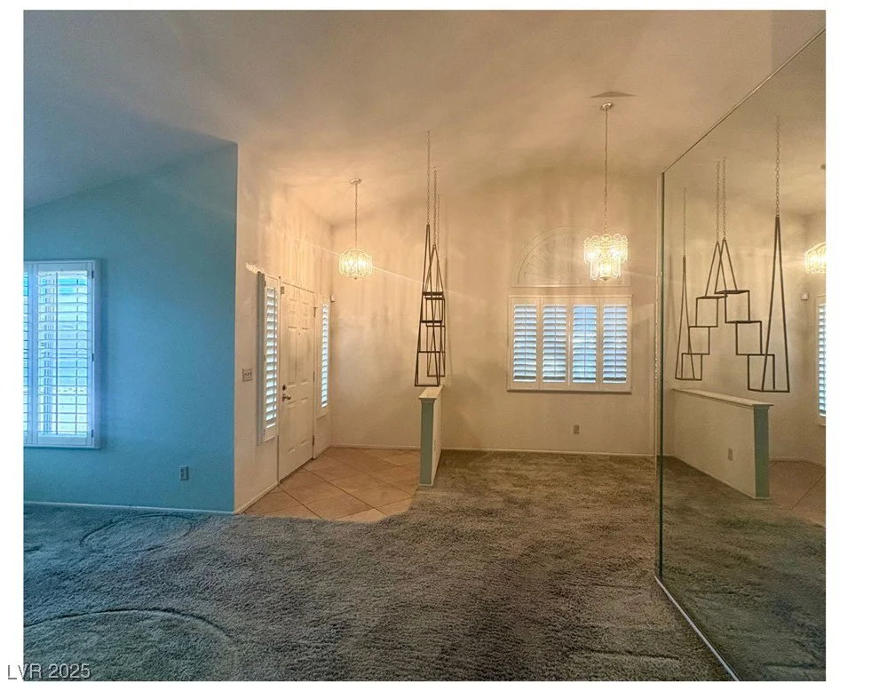 1502 White, Las Vegas, NV 89119