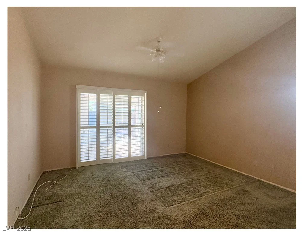 1502 White, Las Vegas, NV 89119