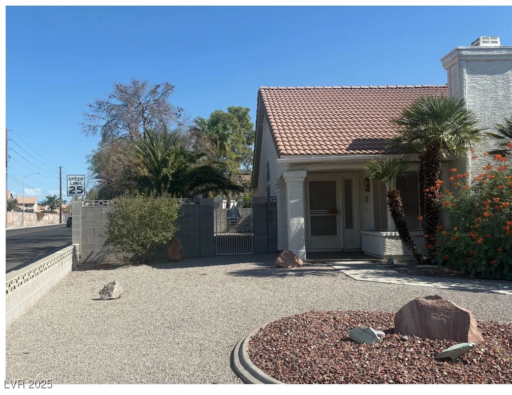 1502 White, Las Vegas, NV 89119