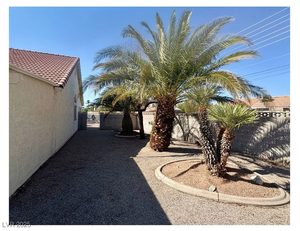 1502 White, Las Vegas, NV 89119