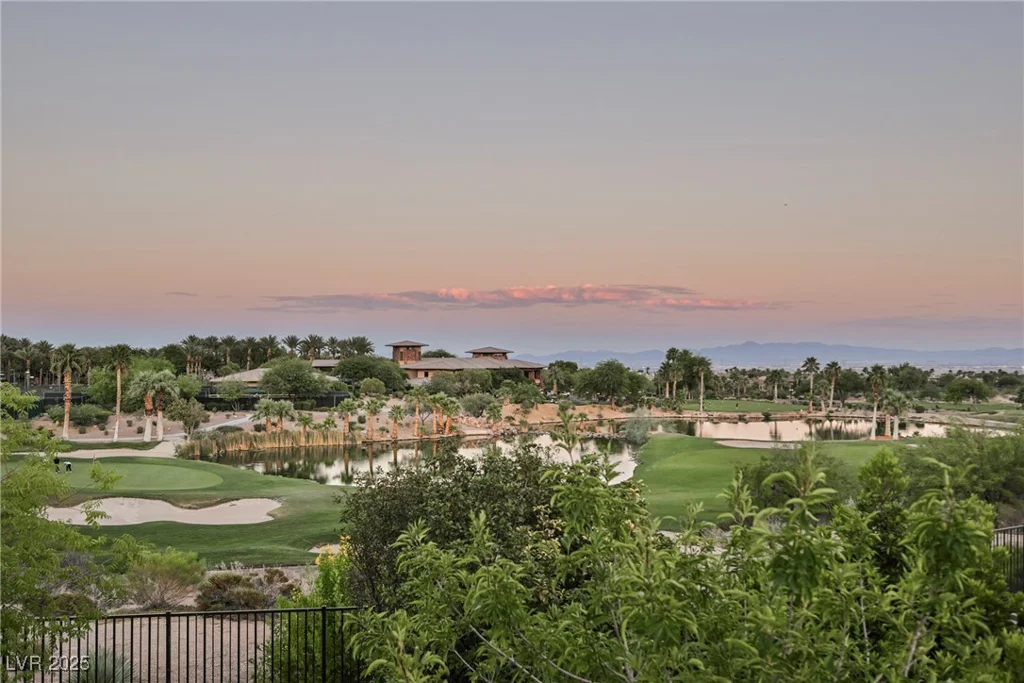2230 Green Mountain, Las Vegas, NV 89135
