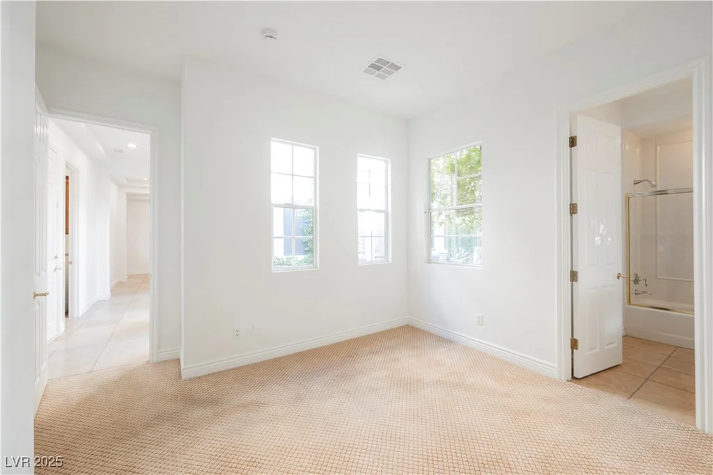 2230 Green Mountain, Las Vegas, NV 89135